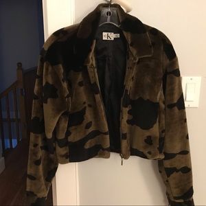 Calvin Klein cropped “chocolate cow” coat